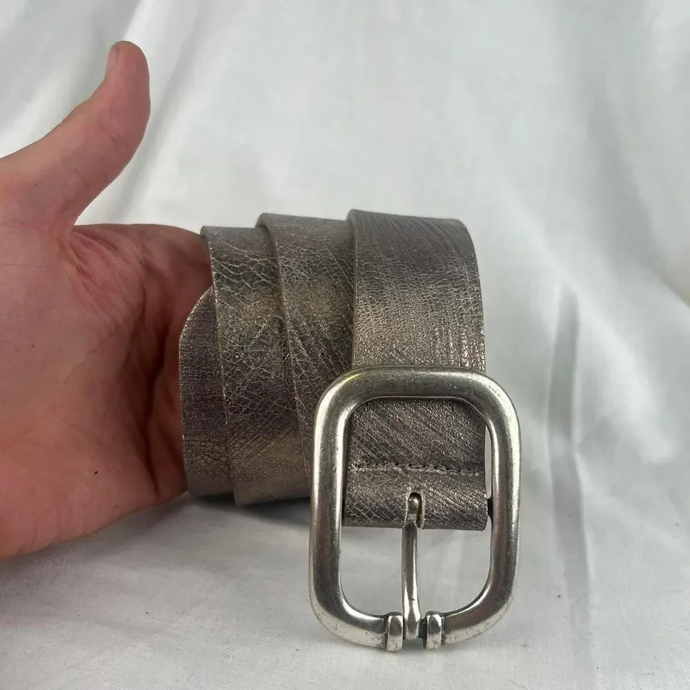 Streets Ahead Silver Metallic Leather Belt With Silver Buckle Size S